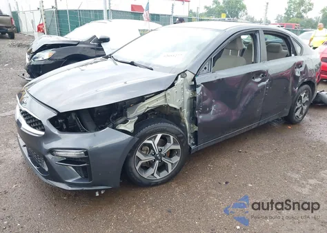2021 Kia Forte Lxs из США, поврежденный, VIN 3KPF24AD6ME356768